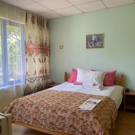 Gæstehus Guest House Olesya Obzor