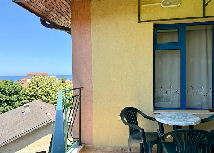 Guest House Olesya Guest house 3*